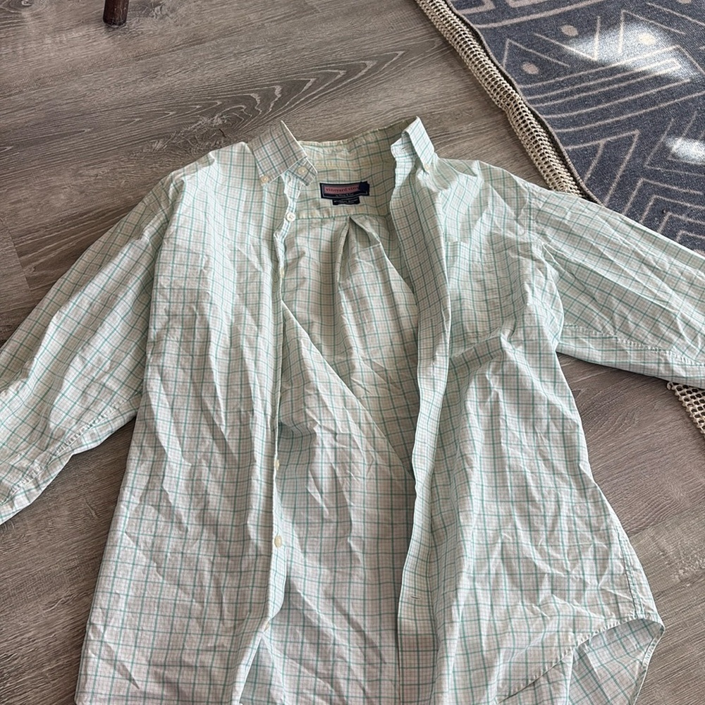 Vineyard vines men’s shirt size M